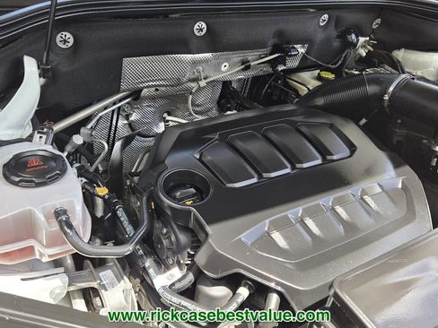 Used 2024 Volkswagen Atlas SE FWD image 20