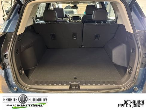 Used 2024 GMC Terrain Denali w/ Denali Premium Package AWD/4WD image 23