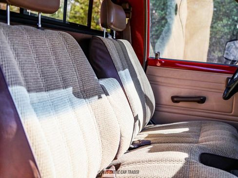 Used 1986 Toyota Pickup 4x4 Regular Cab Turbo image 36