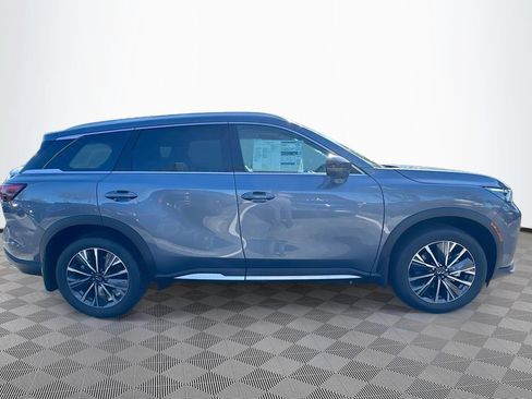 Used 2026 INFINITI QX60 Luxe w/ Cargo Package FWD image 5