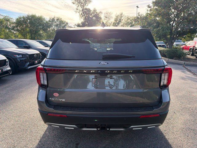 New 2027 Ford Explorer Active w/ Active Comfort Package AWD/4WD image 4