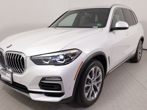 Used 2021 BMW X5 xDrive40i w/ Convenience Package image 5