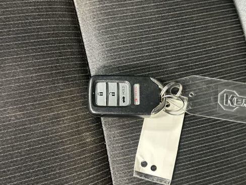 Used 2019 Honda Accord Sport image 31