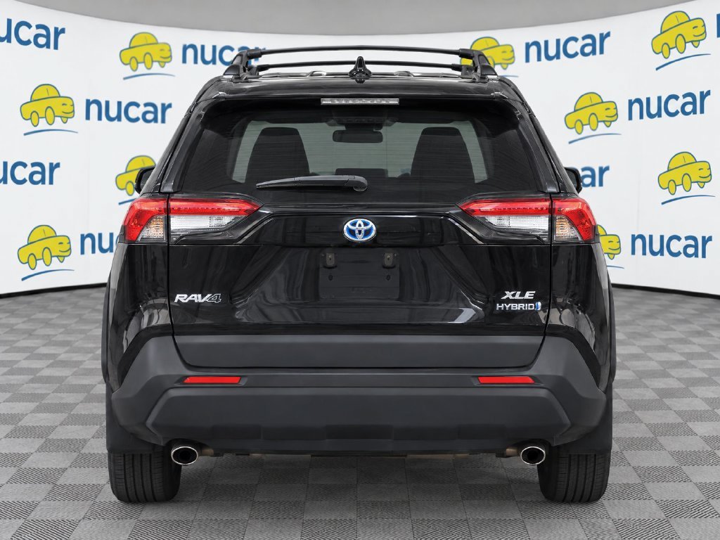 Used 2021 Toyota RAV4 XLE w/ Convenience Package AWD/4WD image 7