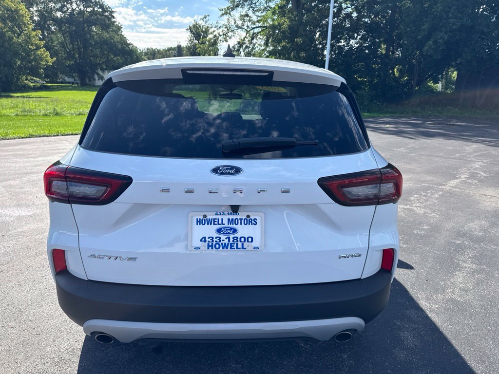 Used 2023 Ford Escape Active AWD/4WD image 7