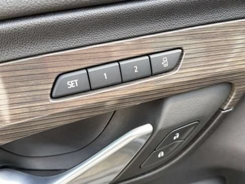 Certified 2024 GMC Terrain Denali w/ Denali Premium Package AWD/4WD image 26