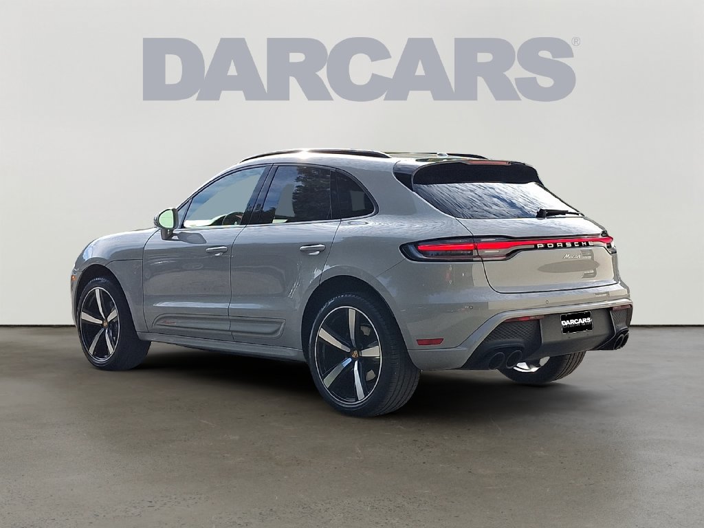 Used 2024 Porsche Macan AWD/4WD image 4