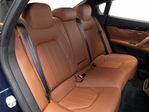 Used 2015 Maserati Quattroporte S Q4 AWD/4WD image 59