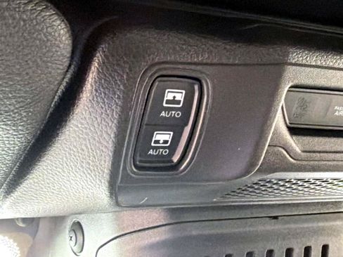 New 2026 Jeep Wrangler Unlimited Sahara AWD/4WD image 20