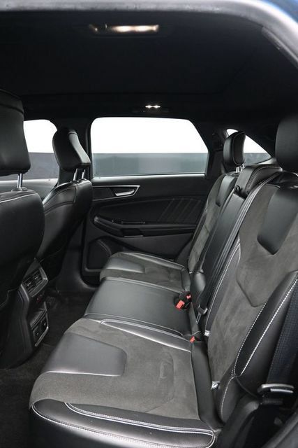 Used 2020 Ford Edge ST w/ Equipment Group 401A AWD/4WD image 8