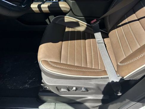 New 2026 GMC Yukon XL Denali Ultimate AWD/4WD image 12