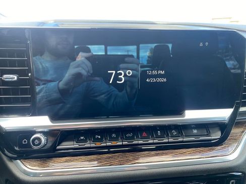 Used 2024 GMC Sierra 1500 Elevation w/ Elevation Premium Package AWD/4WD image 18