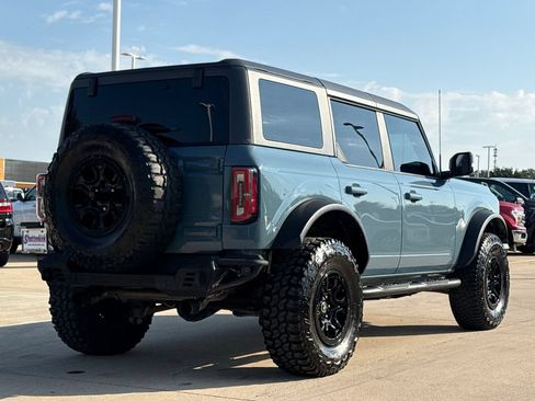 Used 2021 Ford Bronco First Edition AWD/4WD image 8