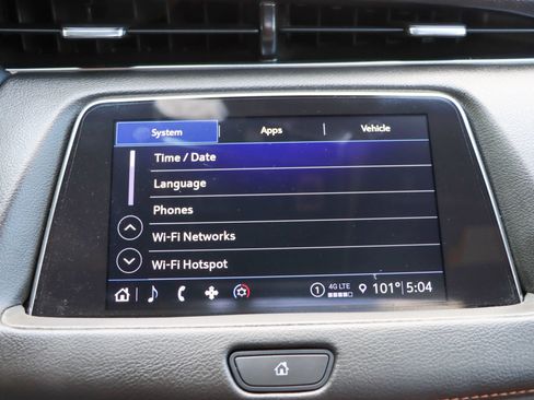 Used 2023 Cadillac XT4 Sport FWD image 36