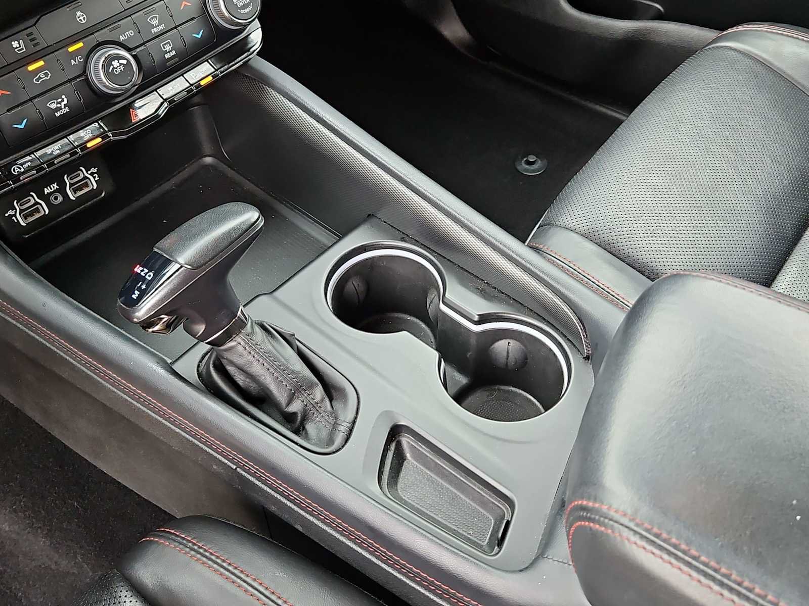 Used 2024 Dodge Durango GT RWD image 24