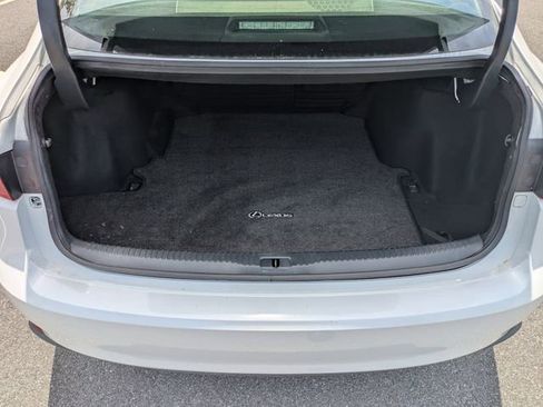 Used 2015 Lexus IS 250 w/ Premium Package RWD image 12