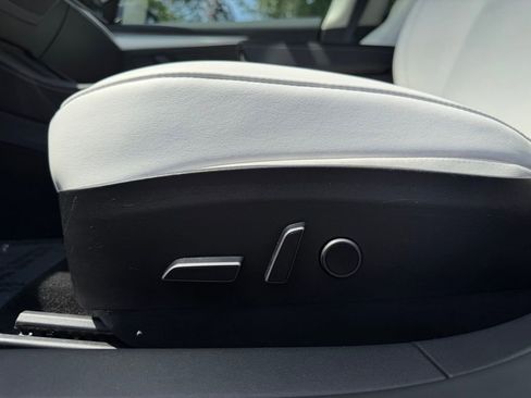 Used 2023 Tesla Model 3 Performance AWD/4WD image 11