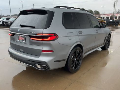 Used 2025 BMW X7 xDrive40i w/ Executive Package image 7