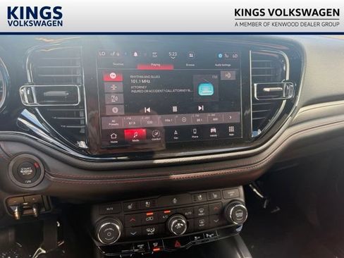 Used 2024 Dodge Durango R/T AWD/4WD image 23