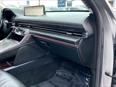 Certified 2024 Genesis GV80 3.5T image 16