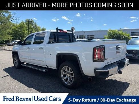 Used 2017 GMC Sierra 1500 SLT w/ SLT Premium Package AWD/4WD image 6