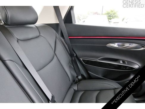 Used 2026 Genesis GV70 2.5T AWD/4WD image 15