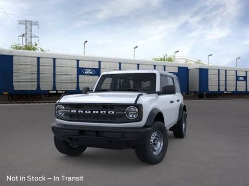 New 2026 Ford Bronco 4-Door AWD/4WD image 2