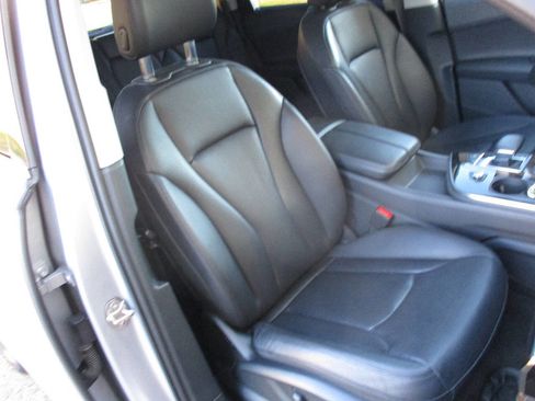 Used 2018 Audi Q7 3.0T Prestige w/ Prestige Package image 63