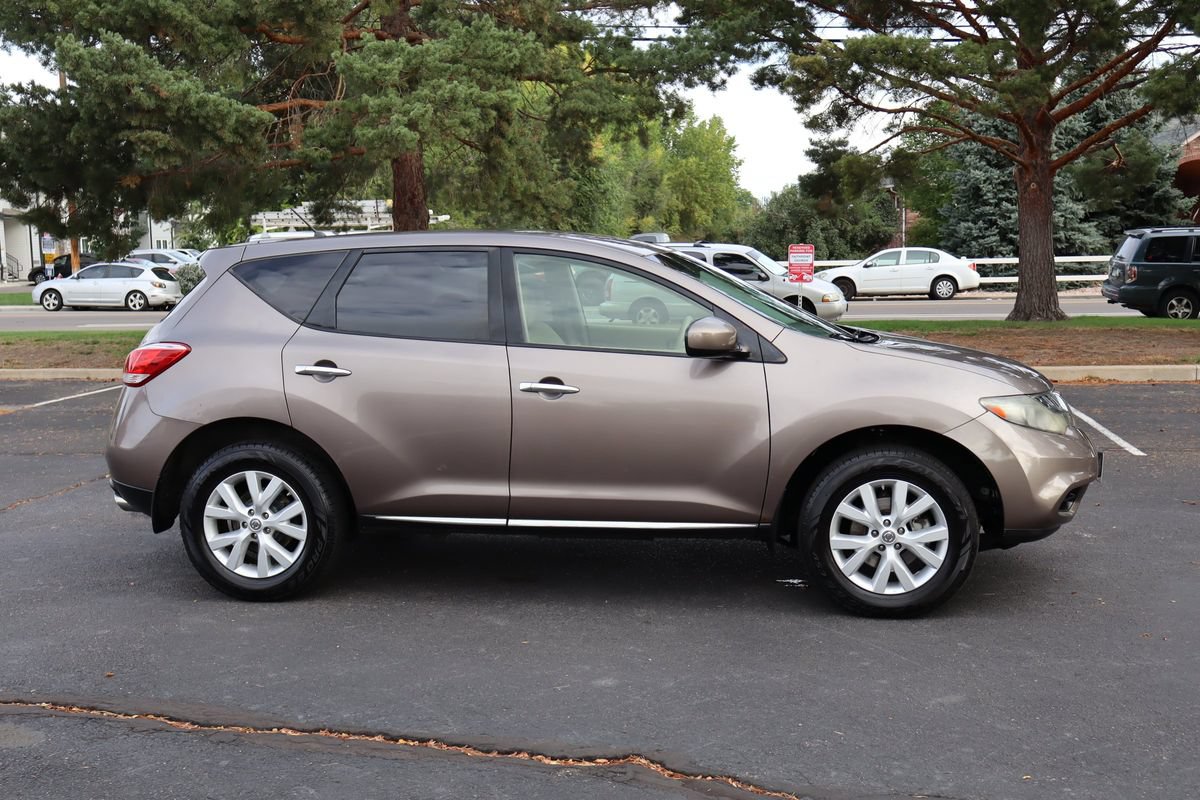 Used 2013 Nissan Murano S AWD/4WD image 3