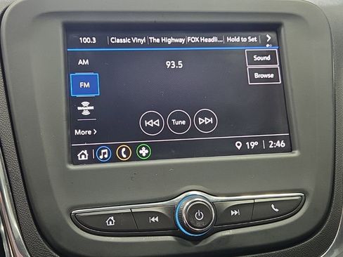 Used 2024 Chevrolet Equinox LT AWD/4WD image 19