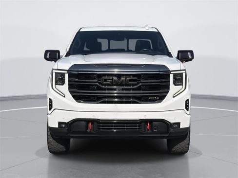 Used 2023 GMC Sierra 1500 AT4 w/ Technology Package image 2