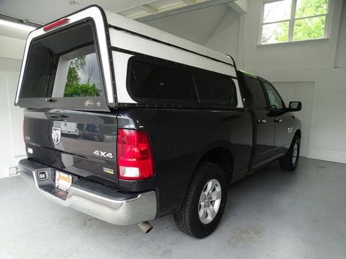 Used 2016 RAM 1500 Classic SLT AWD/4WD image 17