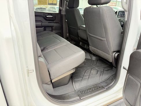 Used 2022 Chevrolet Silverado 1500 Custom AWD/4WD image 33