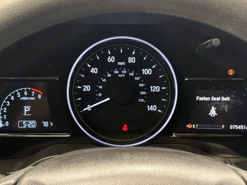 Used 2021 Honda HR-V EX image 31