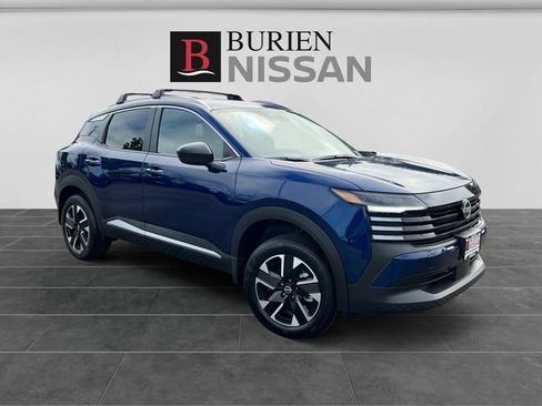New 2026 Nissan Kicks SV w/ Cold Weather Package AWD/4WD image 7