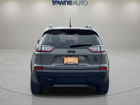 Used 2022 Jeep Cherokee Latitude image 4