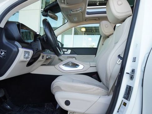 Used 2021 Mercedes-Benz GLS 450 4MATIC image 27