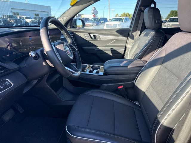 Used 2026 Buick Enclave Preferred AWD/4WD image 11