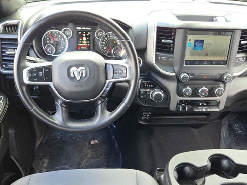 Used 2024 RAM 2500 Big Horn w/ Bed Utility Group image 33