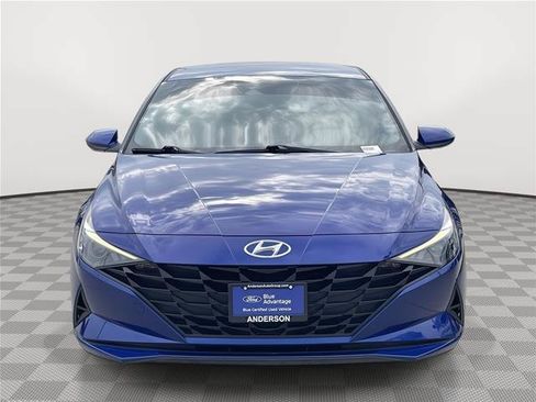 Used 2022 Hyundai Elantra SEL FWD image 4