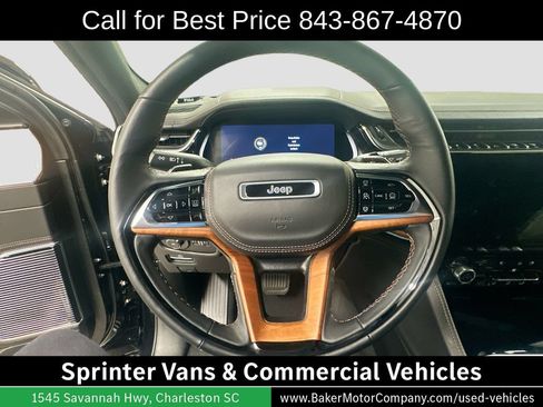 Used 2023 Jeep Grand Cherokee Summit AWD/4WD image 13