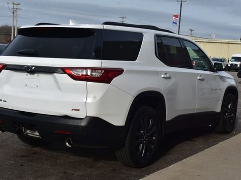 Used 2019 Chevrolet Traverse RS image 12
