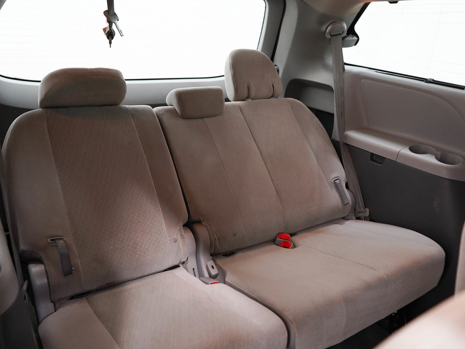 Used 2017 Toyota Sienna LE FWD image 14
