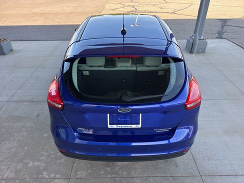Used 2015 Ford Focus Titanium FWD image 7