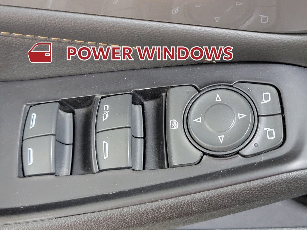 Used 2018 Chevrolet Traverse LT AWD/4WD image 28