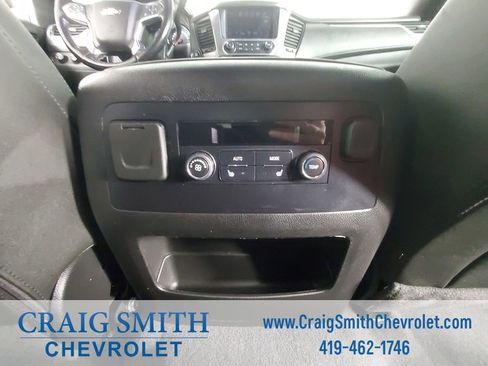 Used 2019 Chevrolet Tahoe LT w/ Luxury Package image 36
