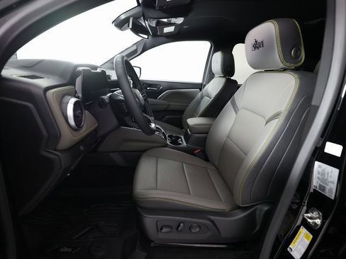 Used 2026 Chevrolet Colorado ZR2 w/ ZR2 Bison Edition image 14