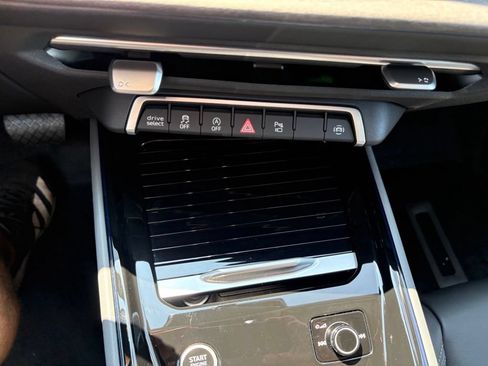 New 2026 Audi Q3 quattro 2.0T AWD/4WD image 35