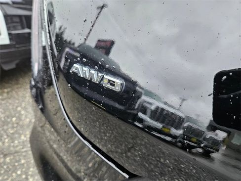 Used 2025 Cadillac CT4 Sport image 10