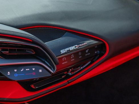 Used 2025 Ferrari SF90 Spider AWD/4WD image 64